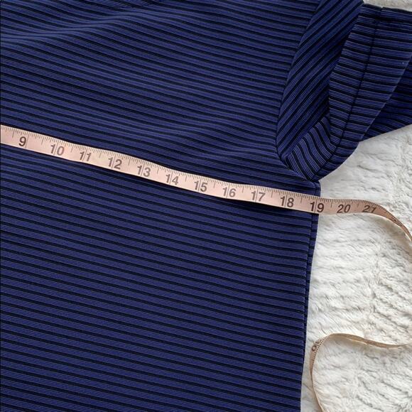 BCBGeneration Striped Crop Top - Picture 3 of 6